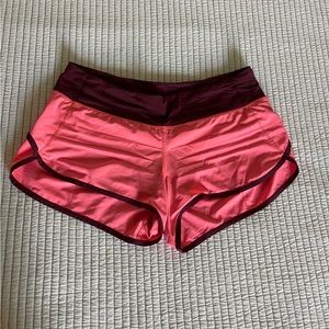 OG Lululemon Speed Up Shorts 2.5” size 6